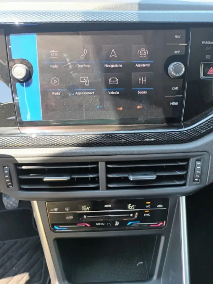 								Volkswagen Polo 1.0 EDITION PLUS full									