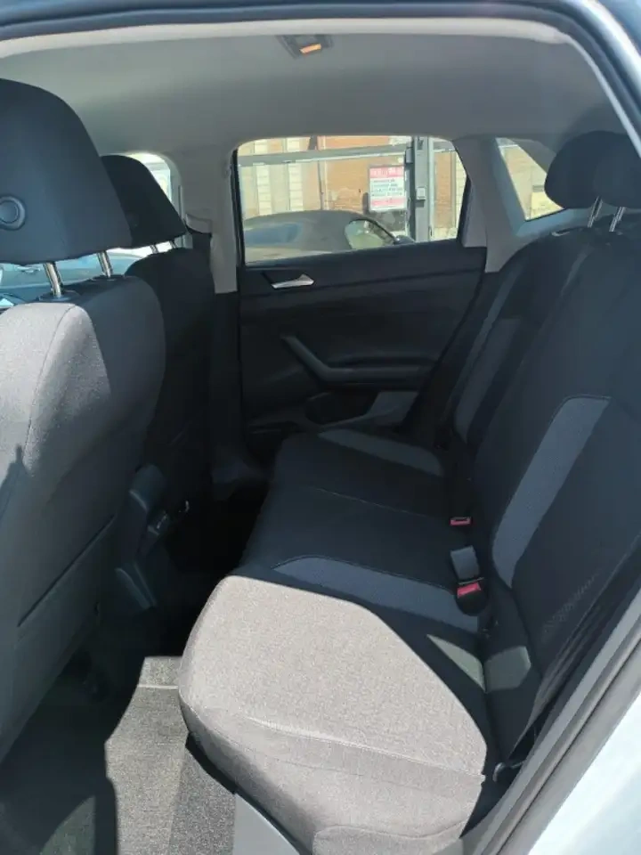 								Volkswagen Polo 1.0 EDITION PLUS full									