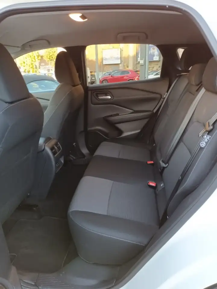 								NISSAN QASHQAI  1300 MHEV N-CONNECTA 158 CV X-TRONIC full									