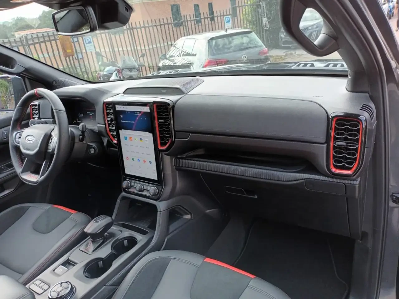 								Ford Ranger Raptor 2.0 ECOBLUE DC AUTOM 211CV full									